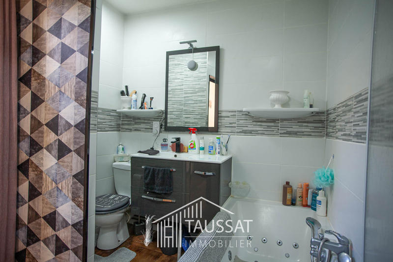 Maison - 170 m² - 4 pièces