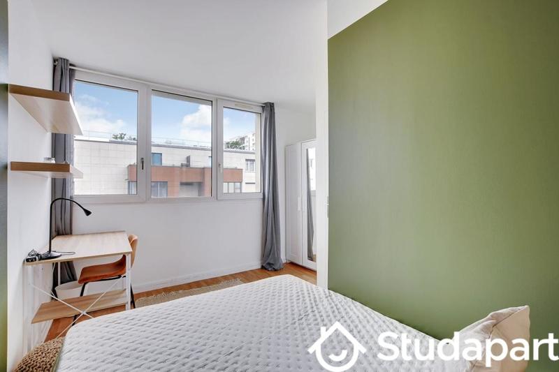 Chambre - 10 m² - 1 pièce