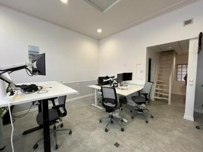 Bureau - 98 m²