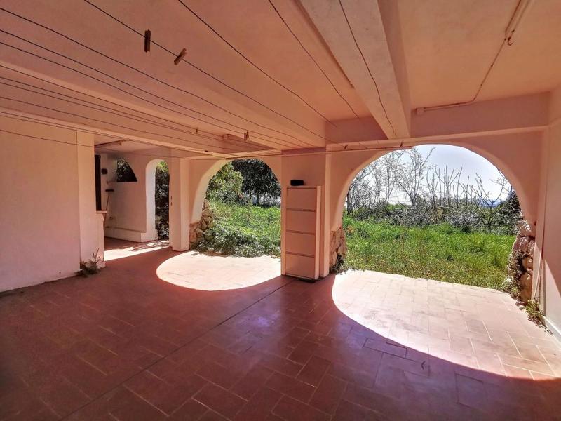 Propriété - 256 m² - 7 pièces