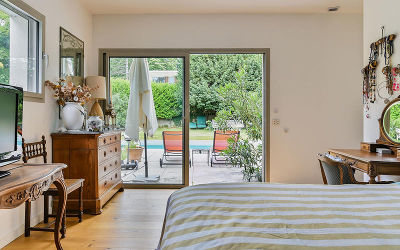 Maison - 230 m² - 7 pièces