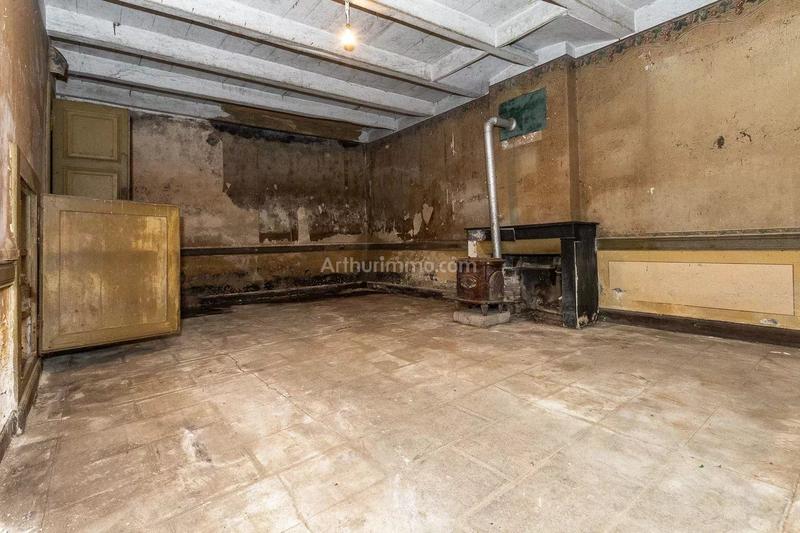 Maison - 238 m² - 10 pièces