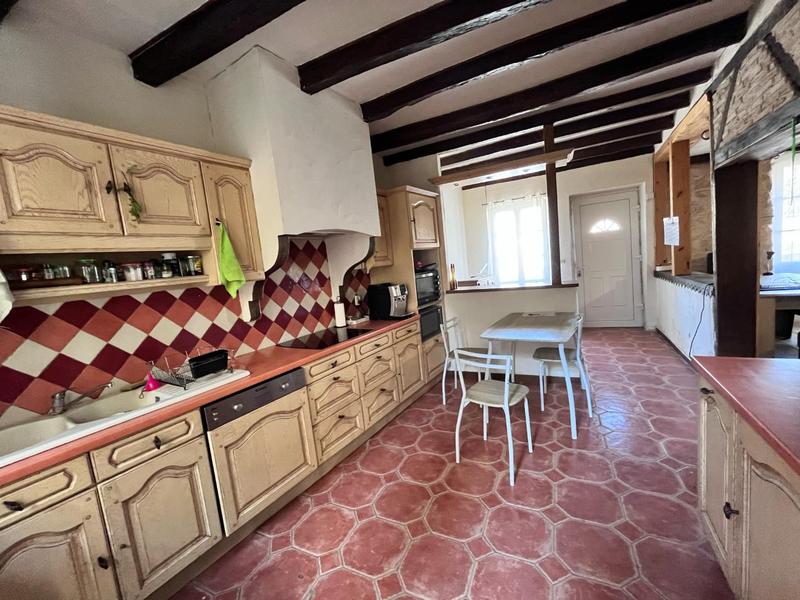 Maison - 100 m² - 5 pièces