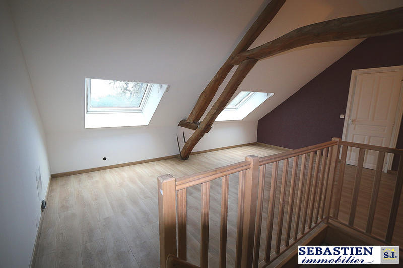 Maison - 122 m² - 8 pièces