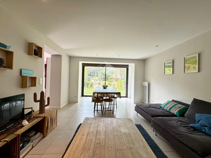 Maison - 190 m² - 6 pièces