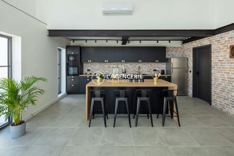 Maison contemporaine - 193 m² - 5 pièces