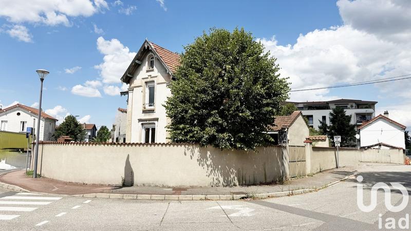 Maison - 98 m² - 4 pièces