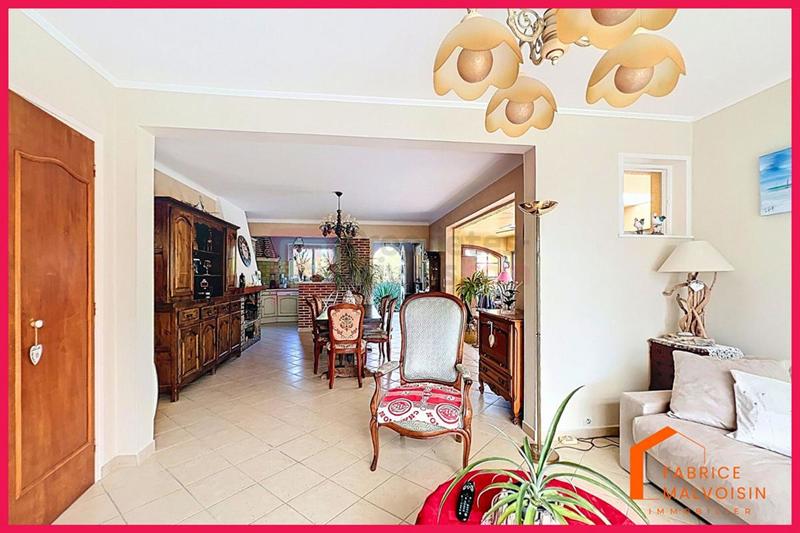 Maison - 99 m² - 4 pièces