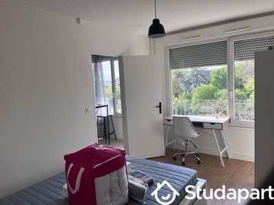 Chambre - 9 m² - 1 pièce