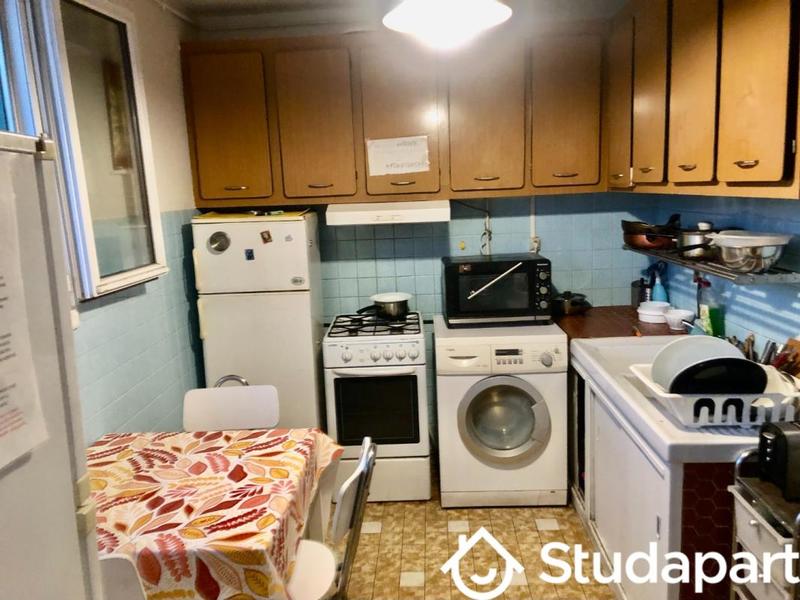 Chambre - 11 m² - 1 pièce