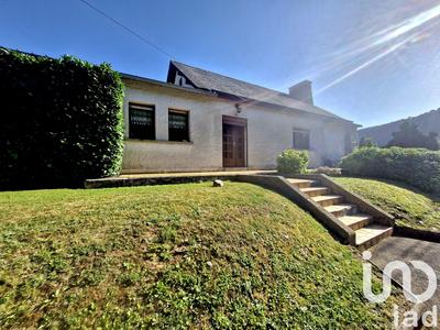 Maison - 140 m² - 5 pièces