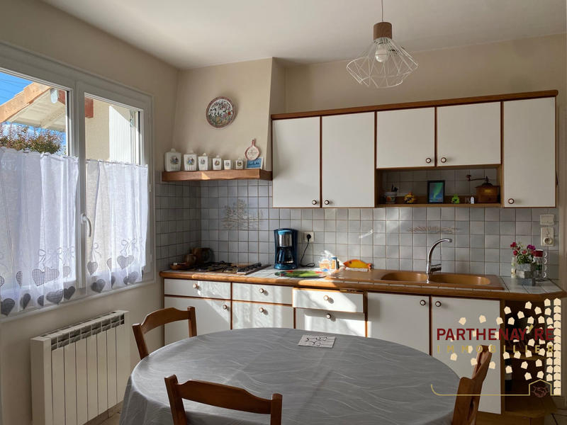 Maison - 97 m² - 5 pièces