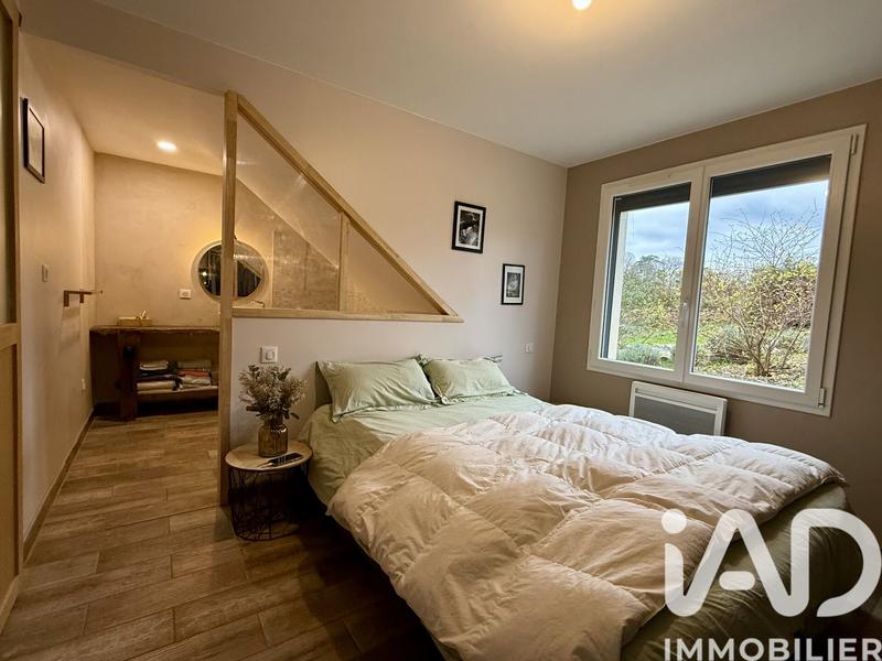 Maison - 170 m² - 8 pièces