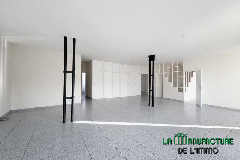 Appartement - 150 m² - 6 pièces