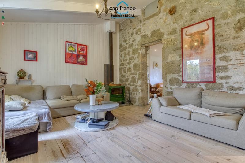 Propriété - 315 m² - 12 pièces