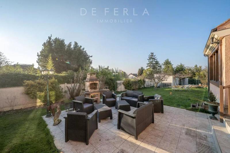 Villa - 357 m² - 7 pièces