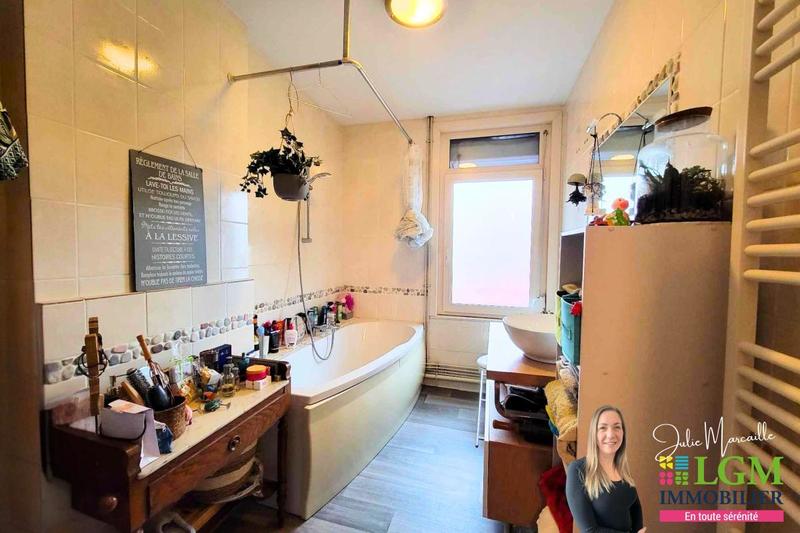 Maison de ville - 92 m² - 4 pièces