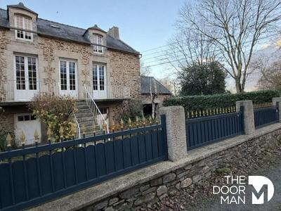 Maison en pierre - 87 m² - 4 pièces