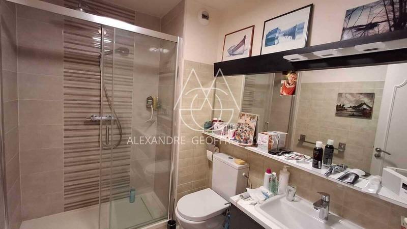 Appartement - 150 m² - 7 pièces