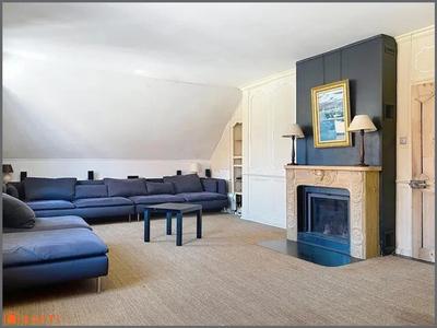 Appartement - 64 m² - 2 pièces