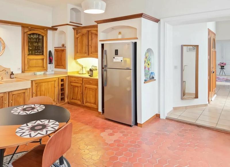 Appartement - 197 m² - 5 pièces