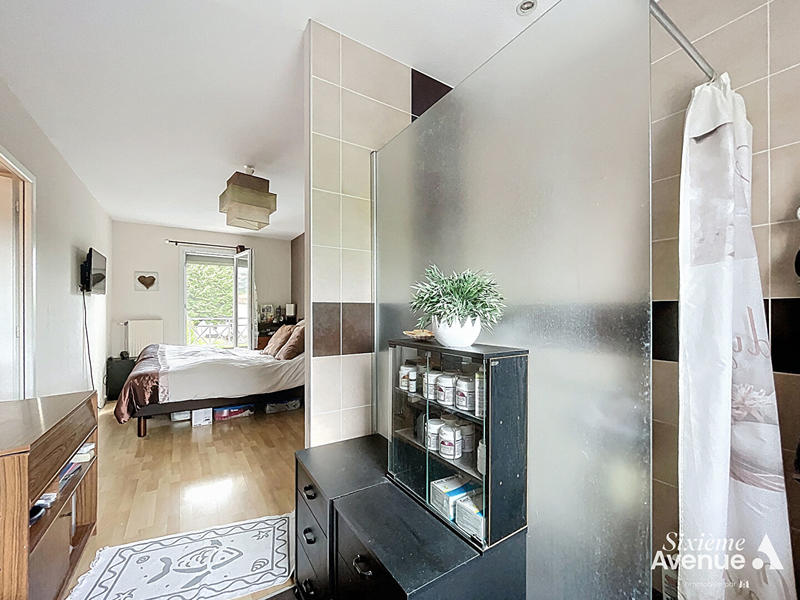 Maison - 111 m² - 6 pièces