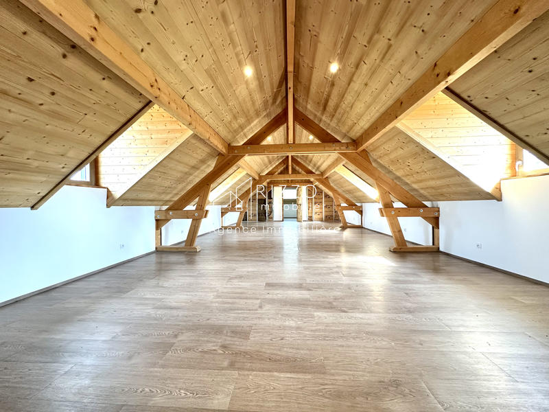 Ferme - 673 m² - 13 pièces