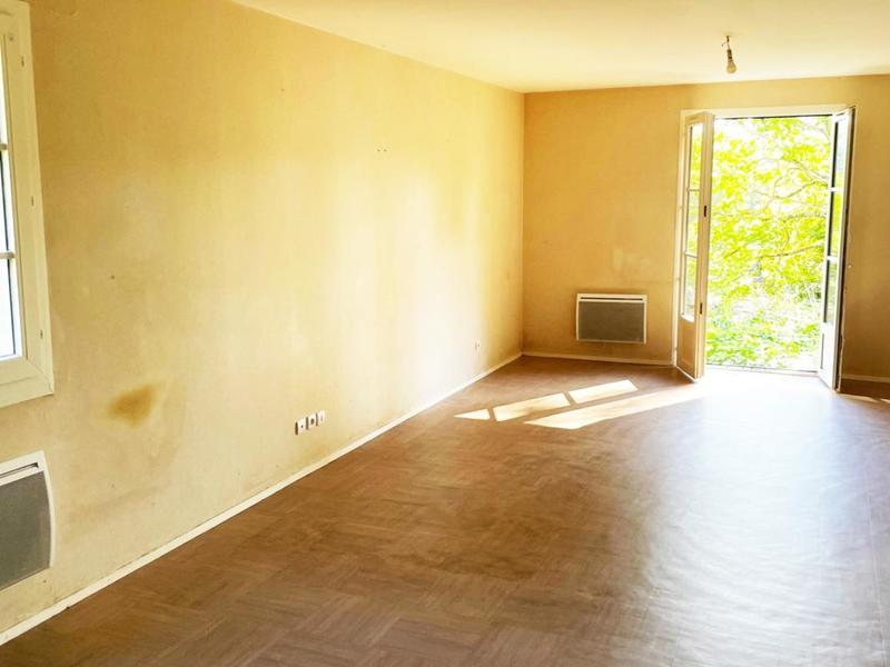 Maison - 99 m² - 5 pièces