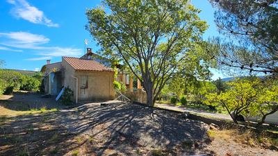 Maison - 130 m² - 8 pièces