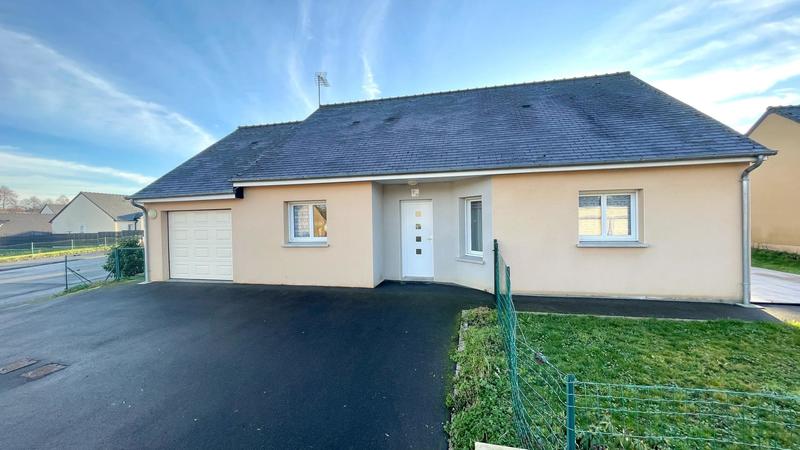 Maison - 90 m² - 5 pièces