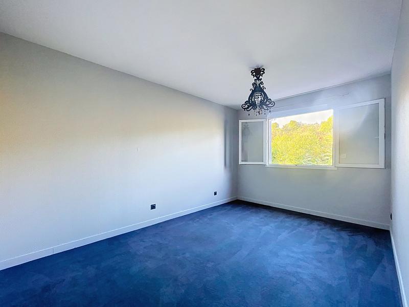 Maison - 200 m² - 6 pièces