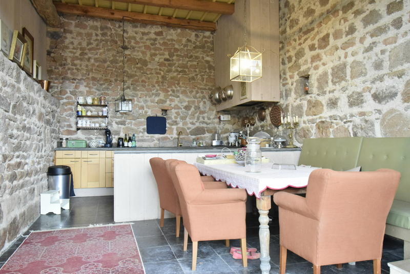 Maison - 170 m² - 6 pièces