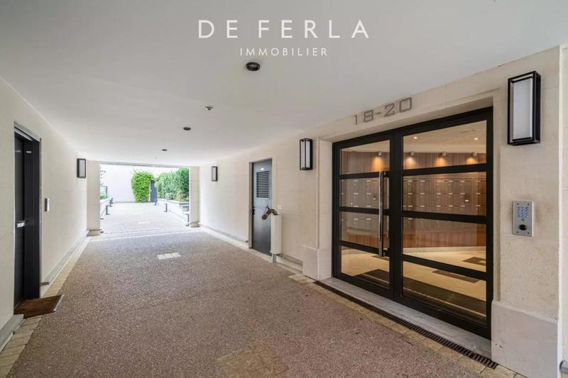 Appartement - 107 m² - 4 pièces