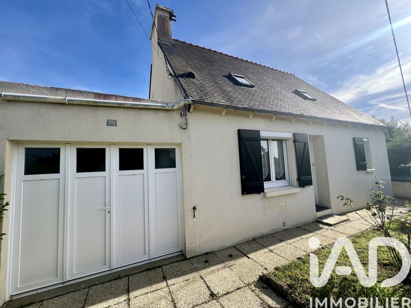 Maison - 92 m² - 5 pièces