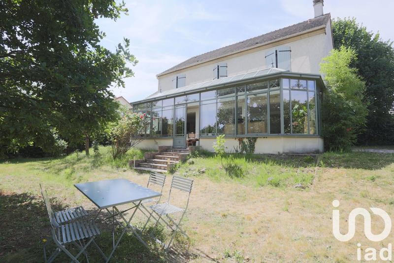 Maison - 186 m² - 8 pièces