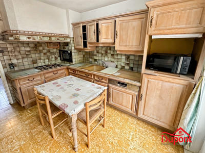 Maison - 95 m² - 5 pièces