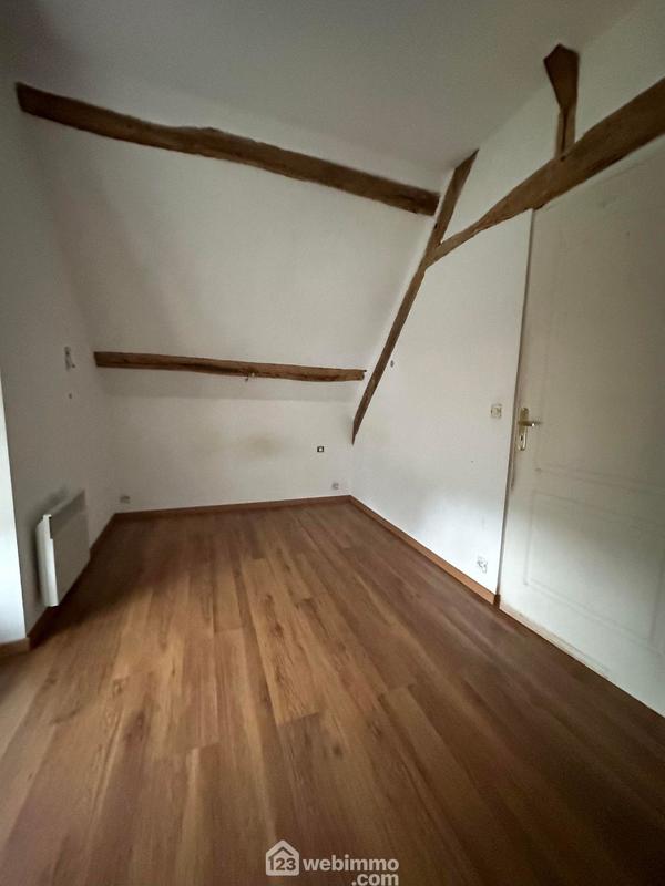 Maison - 205 m² - 7 pièces