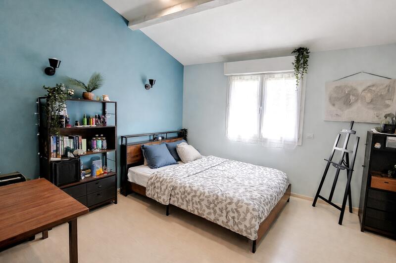 Maison - 217 m² - 8 pièces