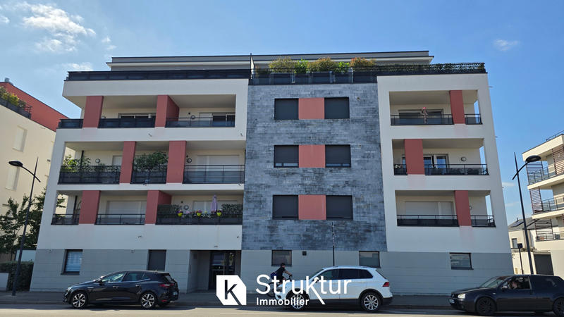 Appartement - 110 m² - 5 pièces