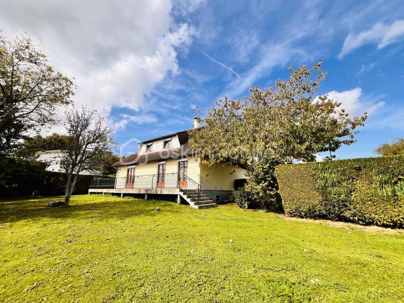 Pavillon - 150 m² - 6 pièces