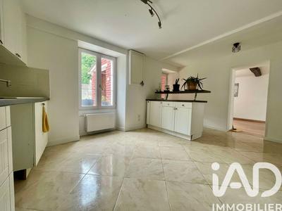 Maison de village - 105 m² - 4 pièces