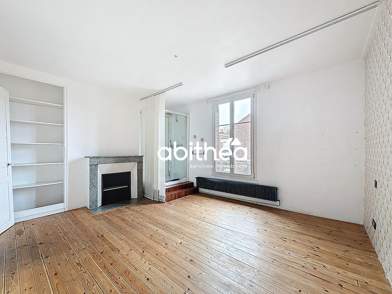 Appartement - 126 m² - 6 pièces