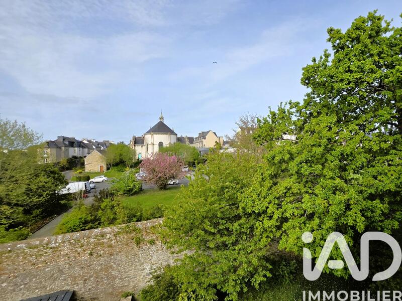 Appartement - 135 m² - 5 pièces