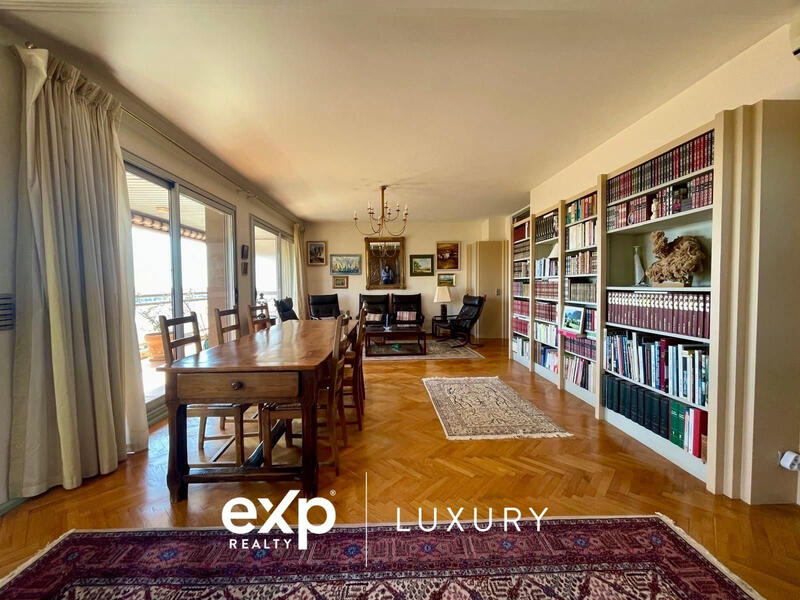 Appartement - 107 m² - 4 pièces