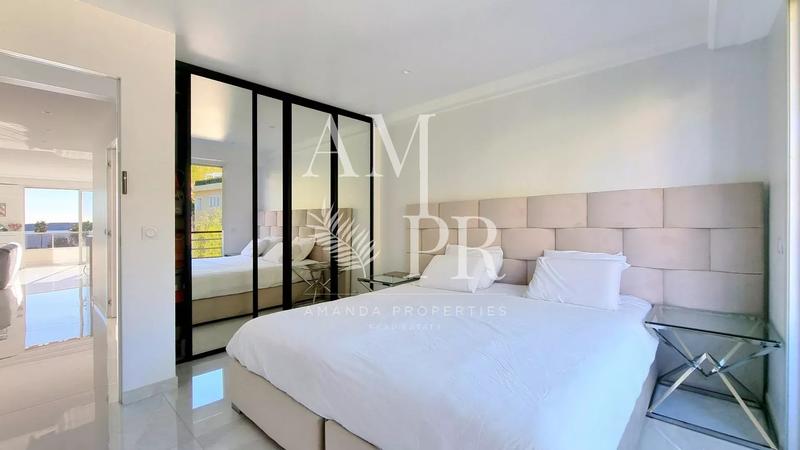 Appartement - 90 m² - 3 pièces