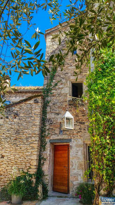 Maison de village - 280 m² - 8 pièces