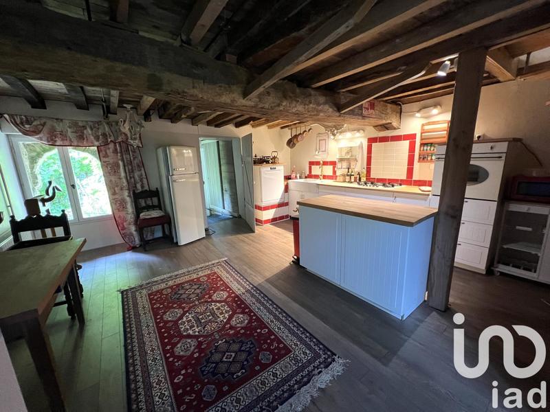 Maison - 438 m² - 16 pièces