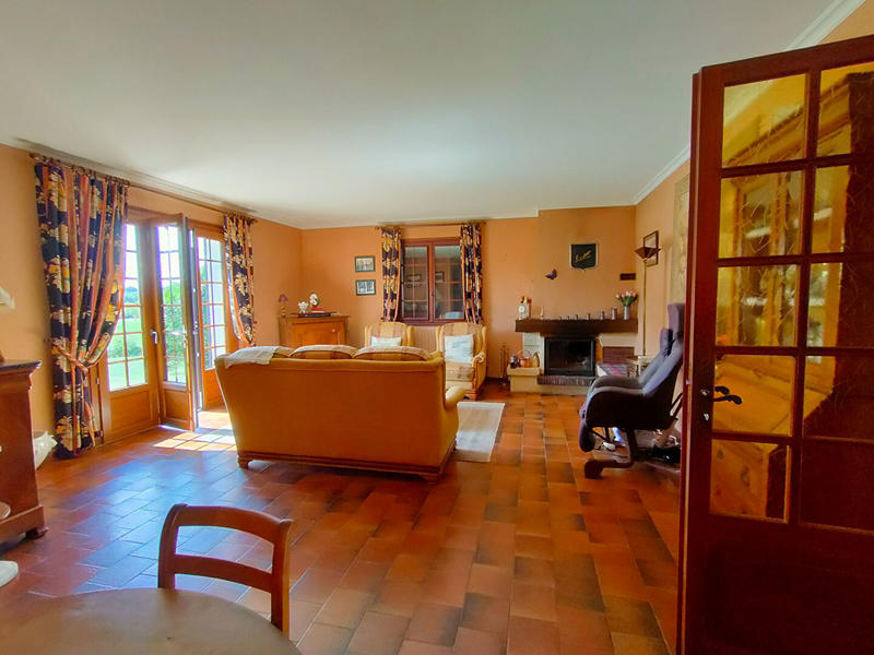 Maison - 170 m² - 7 pièces