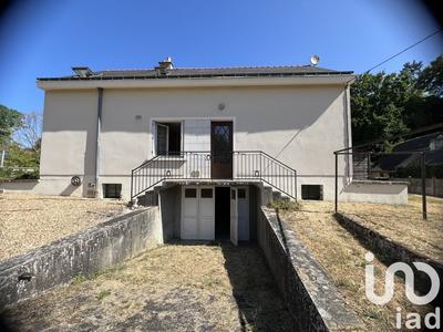 Maison - 153 m² - 8 pièces