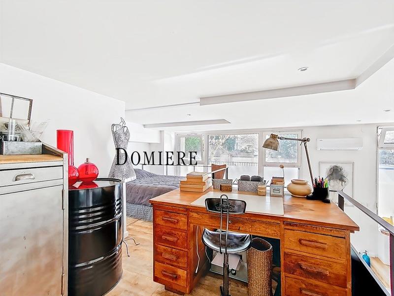 Loft - 76 m² - 3 pièces